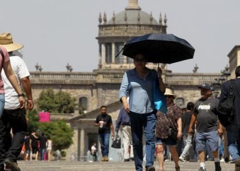 Ola de calor sofoca a 18 estados del país; SMN advierte lluvias fuertes en Coahuila y Chiapas