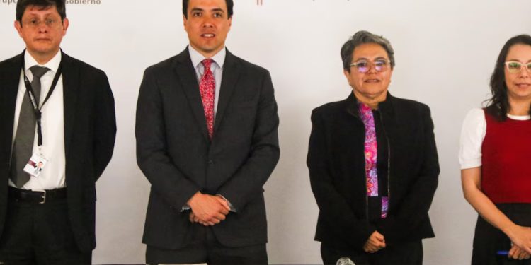 Buenrostro lanza ofensiva contra corrupción en Pemex y revela avances en caso de “huachicol fiscal”