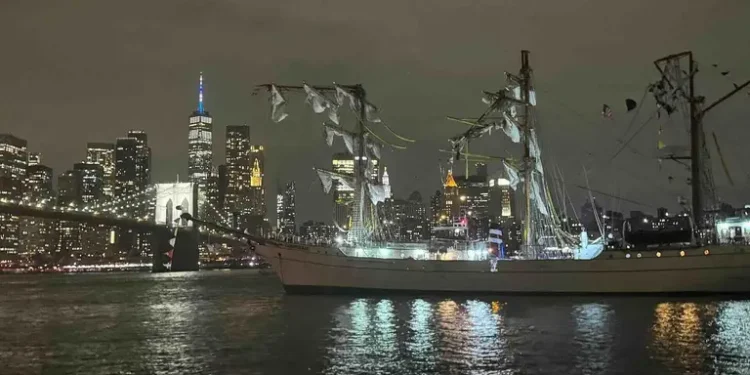 Tragedia en Nueva York: Buque Escuela Cuauhtémoc sufre accidente fatal; regresan los cadetes a México