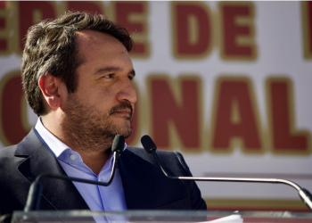 Polémica por el apodo “Andy”: López Beltrán pide respeto y Alito Moreno lo llama “junior sin calle”