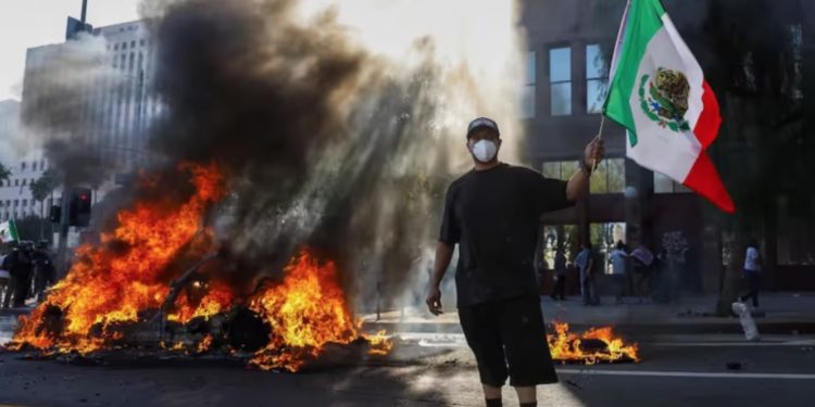 Tensión en California: Newsom demanda a Trump por despliegue “ilegal” de la Guardia Nacional