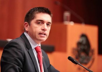 “Vamos a ir tras de ti”: senador de Morena arremete contra Enrique Acevedo y después se disculpa